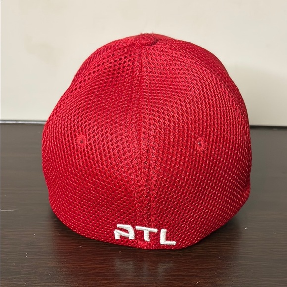 Zephyr Red and White Basketball Logo Hat - Picture 3 of 6